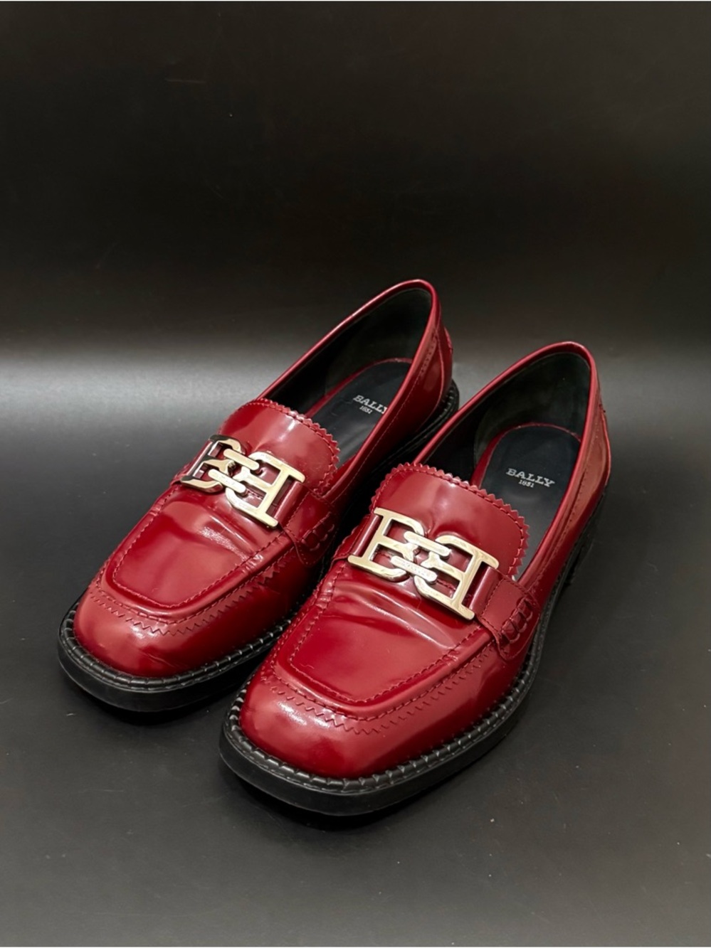 BALLY Ellyane 35 Heritage Red Burgundy Calfskin Leather Low Heel Loafers 38.5